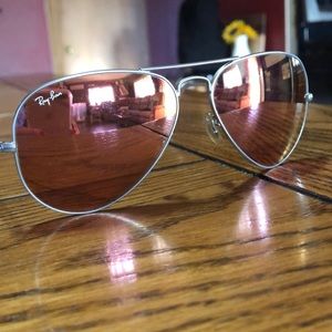 Women’s Rayban sunglasses